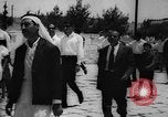 Standbild Israelische Araber die in den Moscheen in Jerusalem Jerusalem Palästina, 1967, aus Sekunde 12 historischem Filmmaterial Videoclip 65675042821