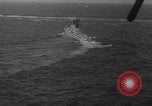 Standbild Essberger deutscher Chemiker Atlantik, 1967, aus Sekunde 10 historischem Filmmaterial Videoclip 65675042822