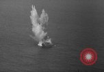 Standbild Essberger deutscher Chemiker Atlantik, 1967, aus Sekunde 33 historischem Filmmaterial Videoclip 65675042822