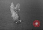 Standbild Essberger deutscher Chemiker Atlantik, 1967, aus Sekunde 35 historischem Filmmaterial Videoclip 65675042822