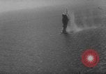 Standbild Essberger deutscher Chemiker Atlantik, 1967, aus Sekunde 40 historischem Filmmaterial Videoclip 65675042822