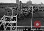 Immagine di Grand National corsa di cavalli Liverpool England, 1963, secondo 26 filmato di repertorio 65675042828