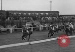 Immagine di Grand National corsa di cavalli Liverpool England, 1963, secondo 51 filmato di repertorio 65675042828