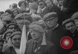 Standbild Masse Spanien, 1963, aus Sekunde 18 historischem Filmmaterial Videoclip 65675042833