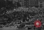 Standbild Flohmarkt New York United States USA, 1963, aus Sekunde 4 historischem Filmmaterial Videoclip 65675042834