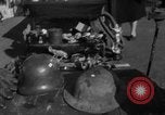 Standbild Flohmarkt New York United States USA, 1963, aus Sekunde 19 historischem Filmmaterial Videoclip 65675042834