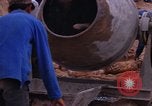 Image le mélange de béton en Thaïlande, 1966, de la seconde 43 séquences d'archives historiques vidéo 65675042839