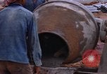 Image le mélange de béton en Thaïlande, 1966, de la seconde 52 séquences d'archives historiques vidéo 65675042839