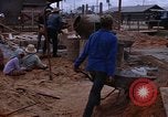 Image le mélange de béton en Thaïlande, 1966, de la seconde 59 séquences d'archives historiques vidéo 65675042839