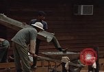 Image le mélange de béton en Thaïlande, 1966, de la seconde 28 séquences d'archives historiques vidéo 65675042840