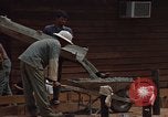 Image le mélange de béton en Thaïlande, 1966, de la seconde 35 séquences d'archives historiques vidéo 65675042840