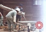 Image le mélange de béton en Thaïlande, 1966, de la seconde 38 séquences d'archives historiques vidéo 65675042840