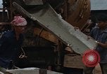 Image le mélange de béton en Thaïlande, 1966, de la seconde 56 séquences d'archives historiques vidéo 65675042840