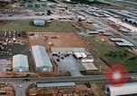 Image véhicules à base aérienne de en Thaïlande, 1967, de la seconde 27 séquences d'archives historiques vidéo 65675042844