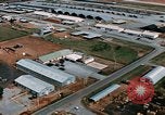Image véhicules à base aérienne de en Thaïlande, 1967, de la seconde 42 séquences d'archives historiques vidéo 65675042844