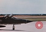 Image États-Unis F-105 avion en Thaïlande, 1967, de la seconde 26 séquences d'archives historiques vidéo 65675042845