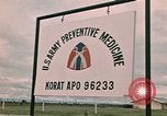 Standbild USA 712th vorbeugende Medizin Einheit Korat Thailand, 1970, aus Sekunde 43 historischem Filmmaterial Videoclip 65675042852