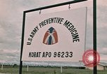 Standbild USA 712th vorbeugende Medizin Einheit Korat Thailand, 1970, aus Sekunde 51 historischem Filmmaterial Videoclip 65675042852