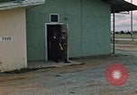Standbild USA 712th vorbeugende Medizin Einheit Korat Thailand, 1970, aus Sekunde 62 historischem Filmmaterial Videoclip 65675042852