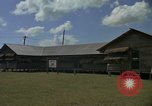 Standbild USA 4 Ingenieure Bau Gruppe Thailand, 1965, aus Sekunde 42 historischem Filmmaterial Videoclip 65675042858