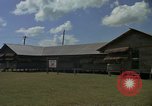 Standbild USA 4 Ingenieure Bau Gruppe Thailand, 1965, aus Sekunde 44 historischem Filmmaterial Videoclip 65675042858