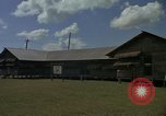 Standbild USA 4 Ingenieure Bau Gruppe Thailand, 1965, aus Sekunde 52 historischem Filmmaterial Videoclip 65675042858