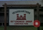 Standbild USA 4 Ingenieure Bau Gruppe Thailand, 1965, aus Sekunde 56 historischem Filmmaterial Videoclip 65675042858