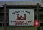 Standbild USA 4 Ingenieure Bau Gruppe Thailand, 1965, aus Sekunde 61 historischem Filmmaterial Videoclip 65675042858