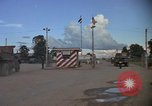 Standbild USA Camp Freundschaft Thailand, 1965, aus Sekunde 10 historischem Filmmaterial Videoclip 65675042860