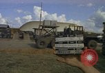 Standbild Vereinigten Staaten militärische Fahrzeuge Thailand, 1965, aus Sekunde 1 historischem Filmmaterial Videoclip 65675042861