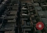 Standbild Vereinigten Staaten militärische Fahrzeuge Thailand, 1965, aus Sekunde 12 historischem Filmmaterial Videoclip 65675042861
