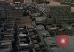 Standbild Vereinigten Staaten militärische Fahrzeuge Thailand, 1965, aus Sekunde 24 historischem Filmmaterial Videoclip 65675042861