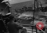 Standbild Charles Thomas Pazifik, 1955, aus Sekunde 36 historischem Filmmaterial Videoclip 65675042862