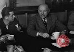 Standbild Charles Thomas Pazifik, 1955, aus Sekunde 13 historischem Filmmaterial Videoclip 65675042863