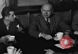 Standbild Charles Thomas Pazifik, 1955, aus Sekunde 14 historischem Filmmaterial Videoclip 65675042863