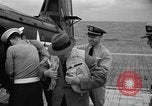 Image Secrétaire de la marine Thomas visites USS Bennington et USS St Paul Océan Pacifique, 1955, de la seconde 26 séquences d'archives historiques vidéo 65675042864
