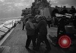 Image Secrétaire de la marine Thomas visites USS Bennington et USS St Paul Océan Pacifique, 1955, de la seconde 55 séquences d'archives historiques vidéo 65675042864