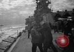 Image Secrétaire de la marine Thomas visites USS Bennington et USS St Paul Océan Pacifique, 1955, de la seconde 61 séquences d'archives historiques vidéo 65675042864