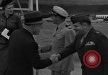 Standbild Charles Thomas Korea, 1955, aus Sekunde 15 historischem Filmmaterial Videoclip 65675042865