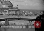 Standbild Charles Thomas Pazifik, 1955, aus Sekunde 37 historischem Filmmaterial Videoclip 65675042866