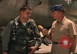 Standbild Captain James Walbridge S Thailand, 1967, aus Sekunde 13 historischem Filmmaterial Videoclip 65675042877