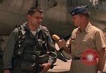 Standbild Captain James Walbridge S Thailand, 1967, aus Sekunde 20 historischem Filmmaterial Videoclip 65675042877