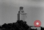 Standbild Charles Whitman Schießereien an der University of Texas Austin Texas USA, 1966, aus Sekunde 24 historischem Filmmaterial Videoclip 65675042878