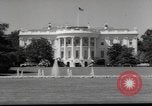 Standbild Luci Johnson Washington DC USA, 1966, aus Sekunde 17 historischem Filmmaterial Videoclip 65675042879