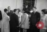Standbild Luci Johnson Washington DC USA, 1966, aus Sekunde 46 historischem Filmmaterial Videoclip 65675042879