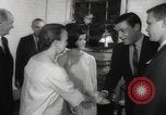 Standbild Luci Johnson Washington DC USA, 1966, aus Sekunde 59 historischem Filmmaterial Videoclip 65675042879