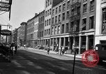 Image Scène de rue Ville New York City USA, 1950, de la seconde 11 séquences d'archives historiques vidéo 65675042883