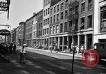 Image Scène de rue Ville New York City USA, 1950, de la seconde 14 séquences d'archives historiques vidéo 65675042883