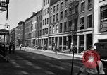 Image Scène de rue Ville New York City USA, 1950, de la seconde 19 séquences d'archives historiques vidéo 65675042883