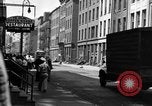 Image Scène de rue Ville New York City USA, 1950, de la seconde 22 séquences d'archives historiques vidéo 65675042883